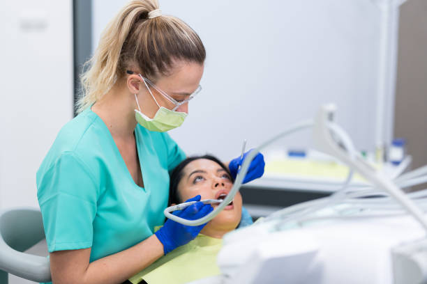 Best Weekend Emergency Dentist in Silsbee, TX